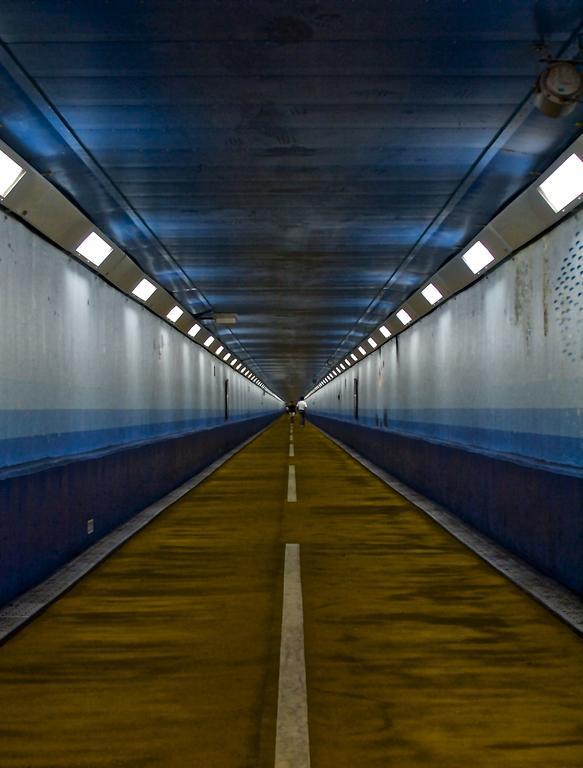 Tunnel Hostel Kitakyushu Zewnętrze zdjęcie