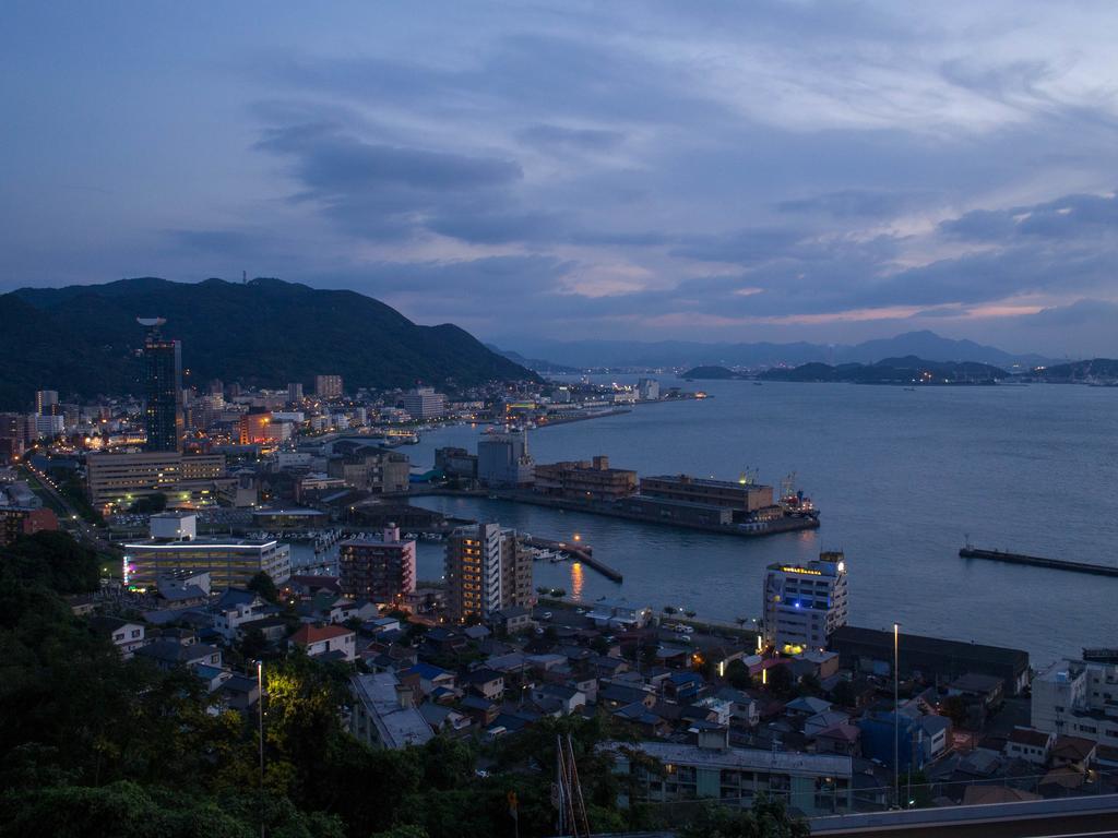 Tunnel Hostel Kitakyushu Zewnętrze zdjęcie