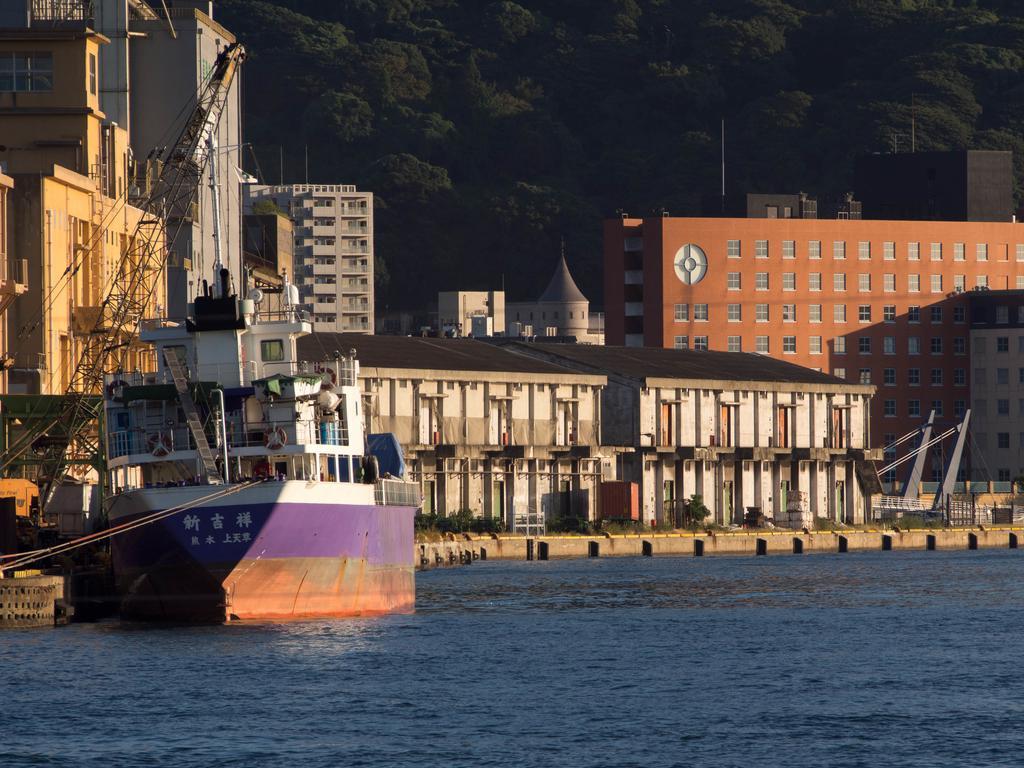 Tunnel Hostel Kitakyushu Zewnętrze zdjęcie